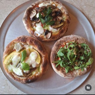 Tre Pizzette